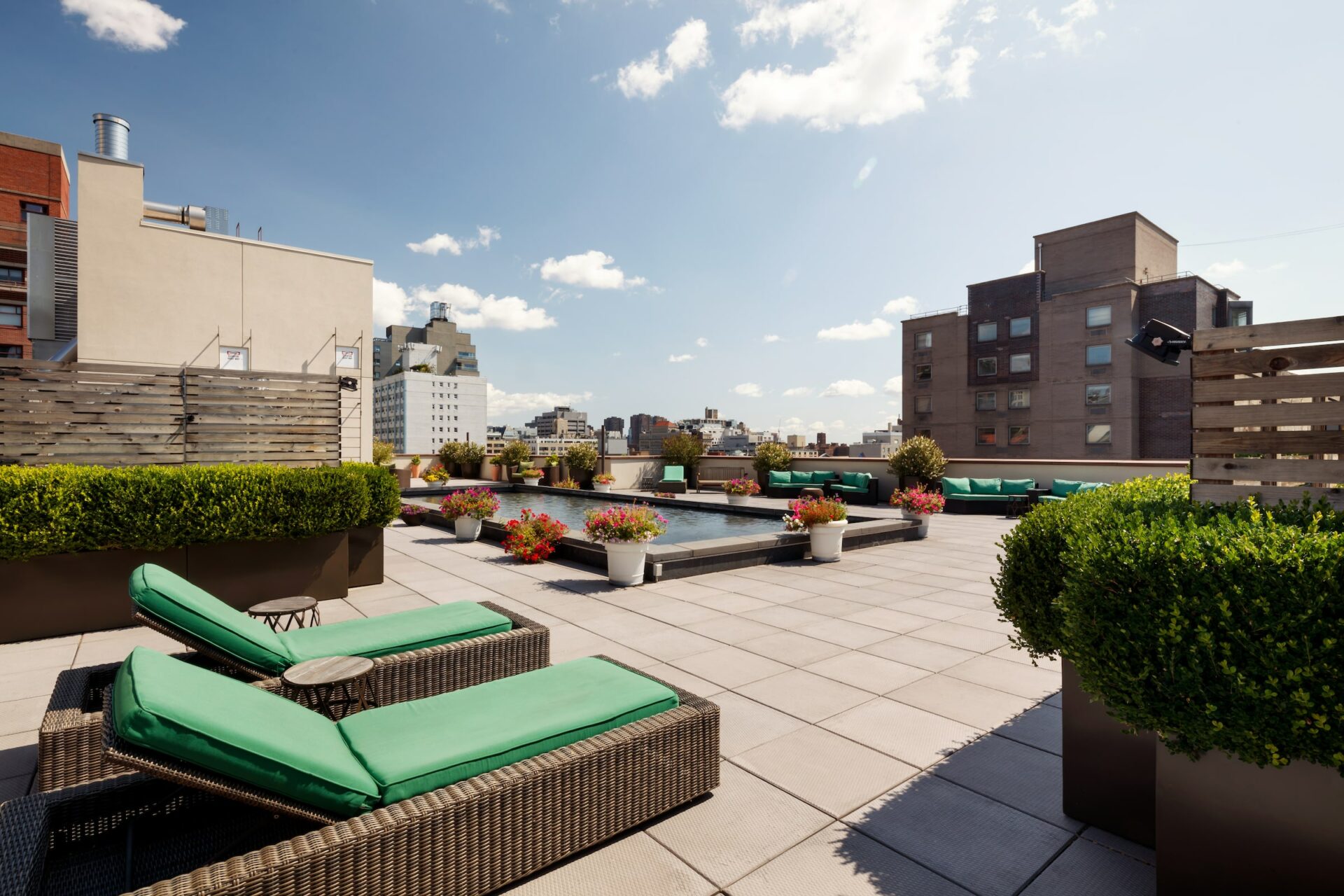 The Nathaniel sundeck with lounge chairs